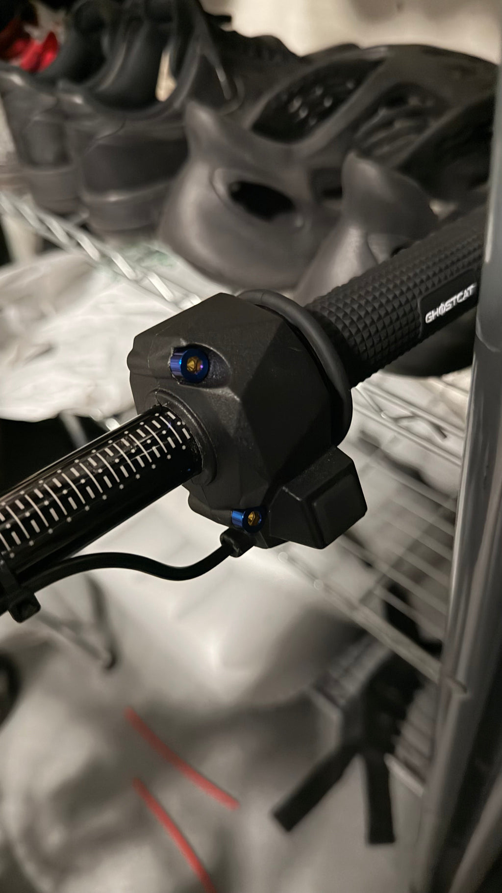 Ghostcat titanium bolt kit